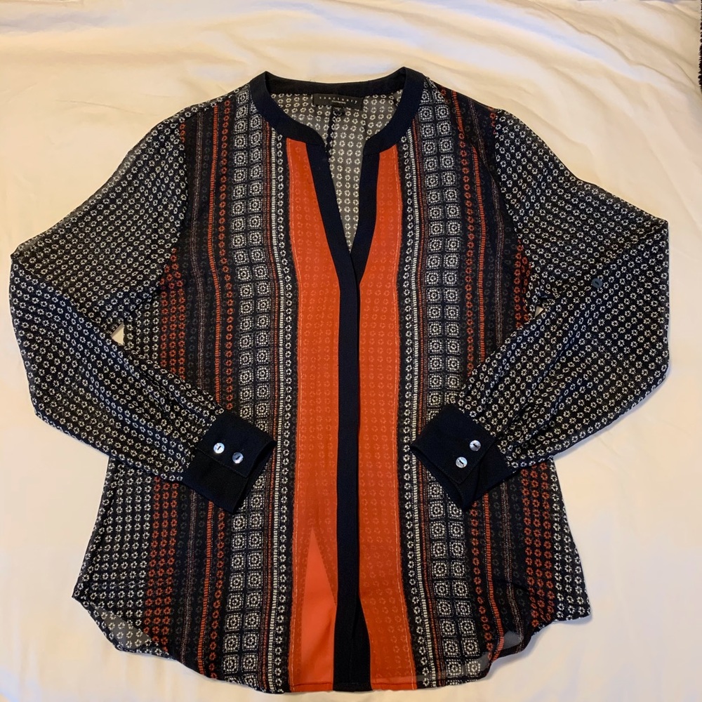 Sanctuary navy and orange patterned blouse sz S